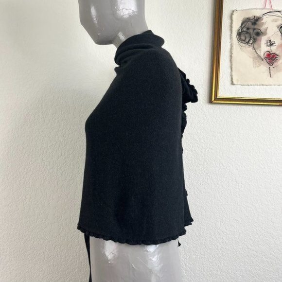 Lululemon Knit Ruffle Sweater Scarf - Picture 4 of 5